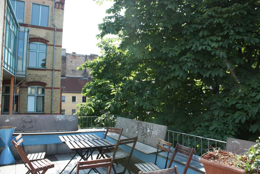 Baxpax Kreuzberg Hostel Berlín Exterior foto