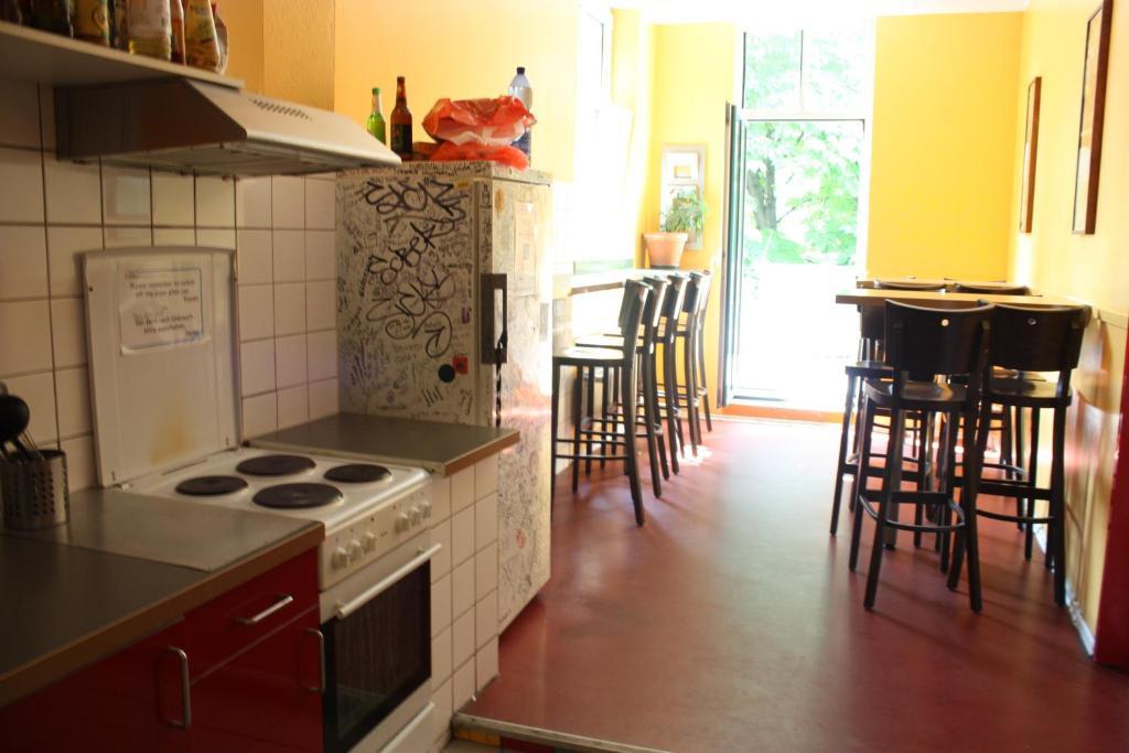 Baxpax Kreuzberg Hostel Berlín Exterior foto